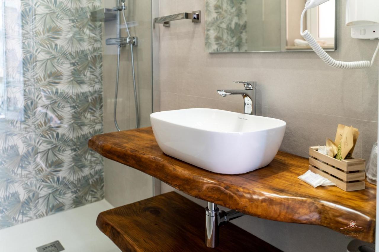 Humboldt Luxury Rooms טאורמינה מראה חיצוני תמונה