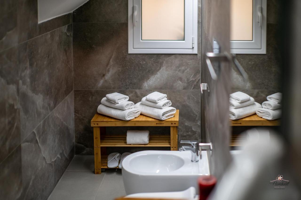 Humboldt Luxury Rooms טאורמינה מראה חיצוני תמונה