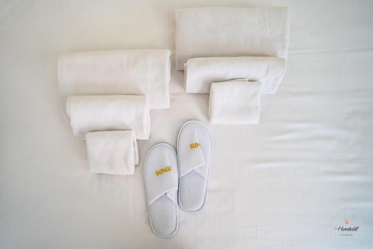 Humboldt Luxury Rooms טאורמינה מראה חיצוני תמונה